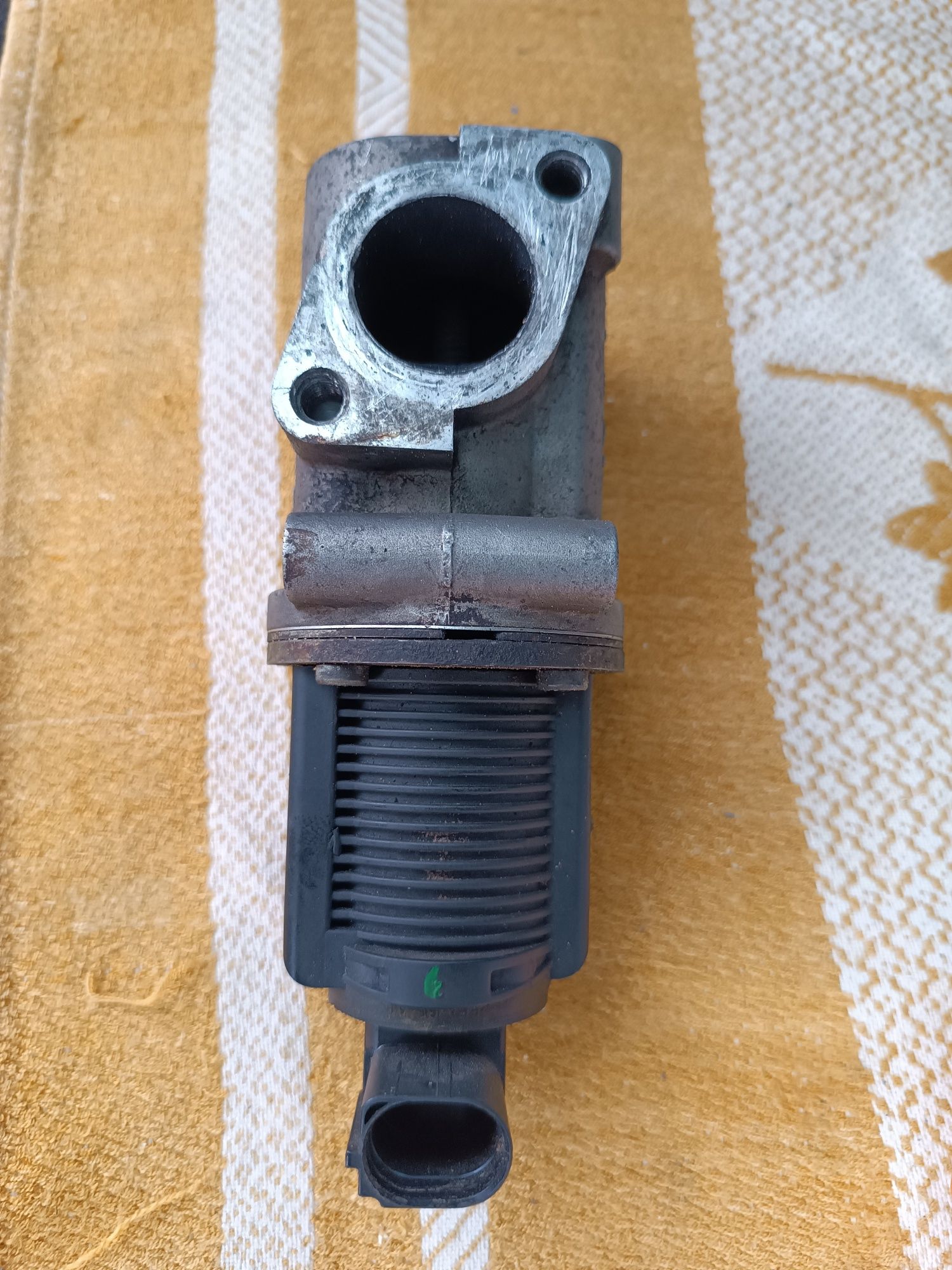 Клапан EGR Zafira B,Vectra C,Astra H 50024005