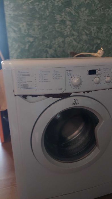 Запчастини до пральної машини Індезіт 6085.