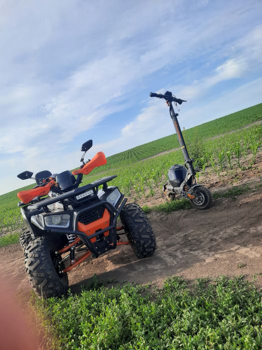 Продам електросамокат