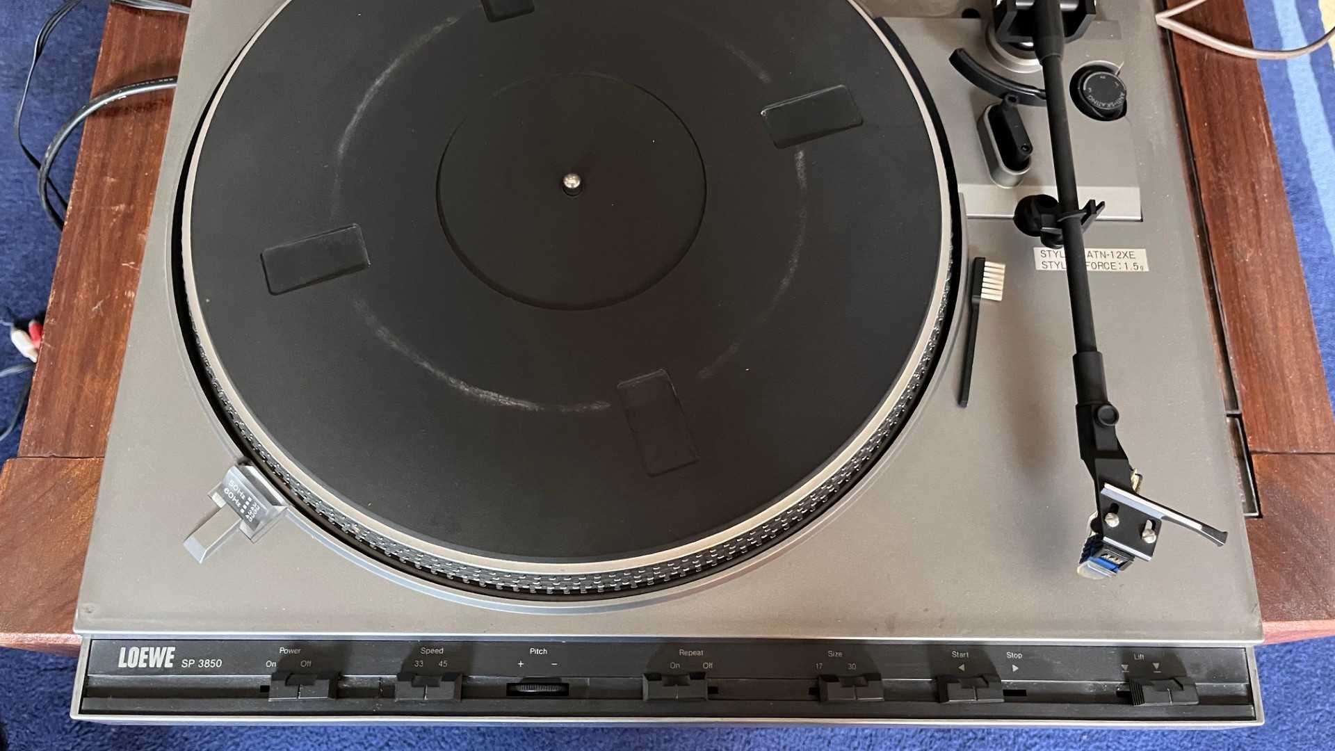 Aparelhagem Loewe dos anos 80 em muito bom estado