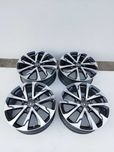 Komplet Felg 18stki czujniki TPMS oryginał TOYOTA Corolla Cross