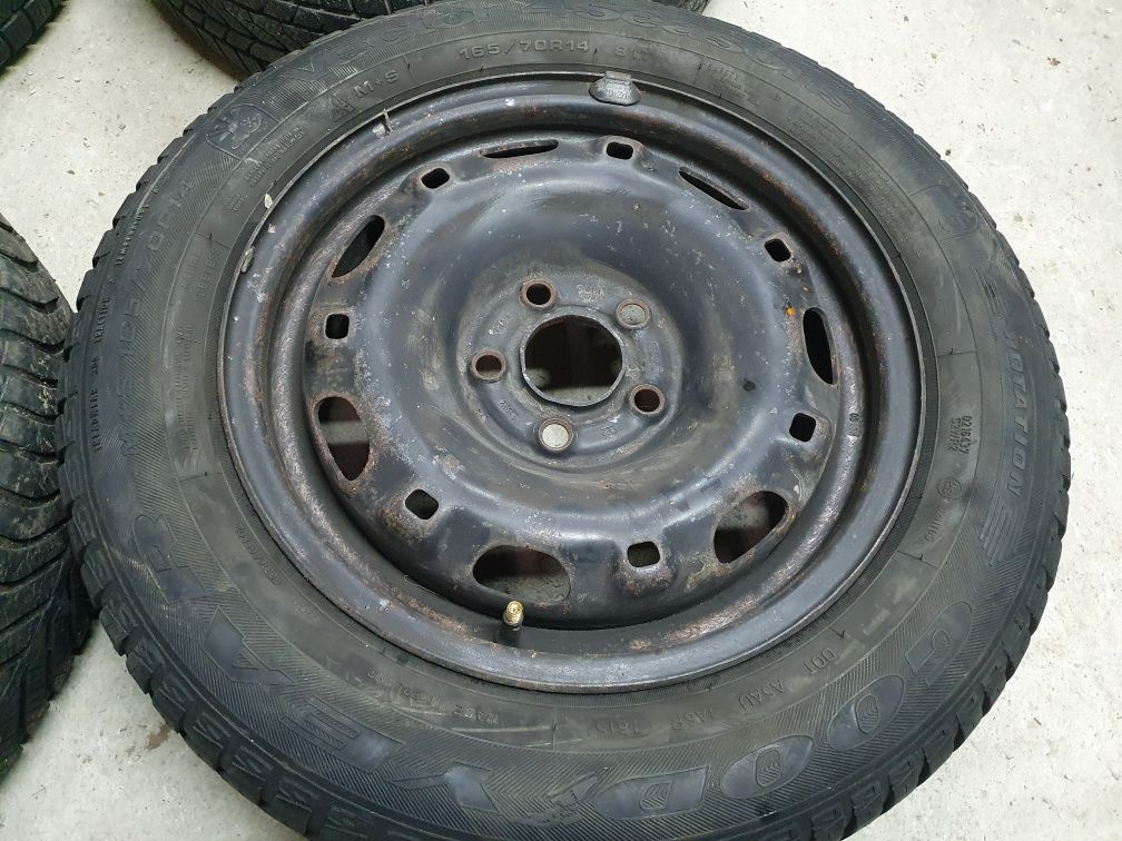 koła zimowe 165/70R14