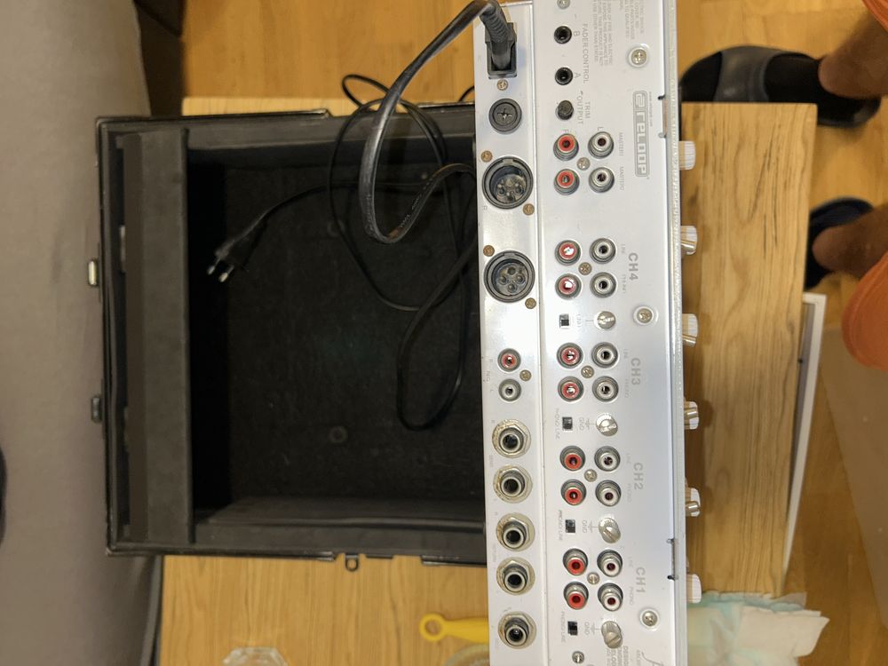 Mikser Dj Reloop rmx 40 dsp + case