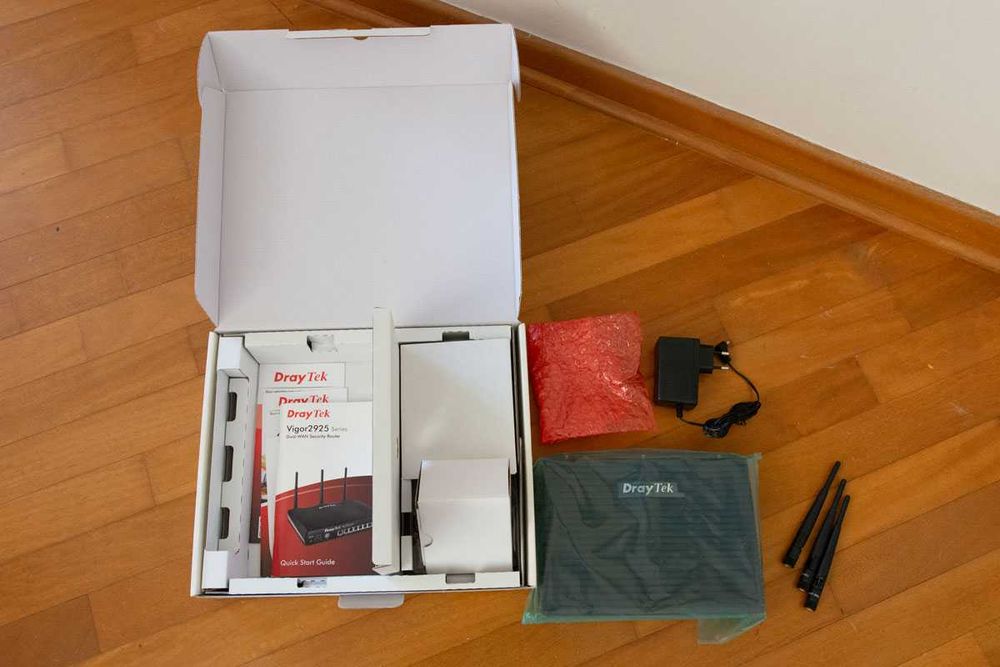 DrayTek Vigor 2925ac - 2x Gigabit WAN 5x Gigabit LAN 50x VPN, WLAN USB