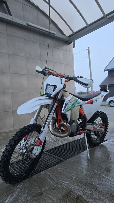 ktm 250 exc tpi six days 2022