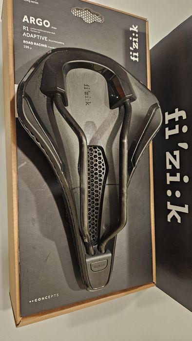 Selim Fizik Vento Argo R1 Adaptive 3D
