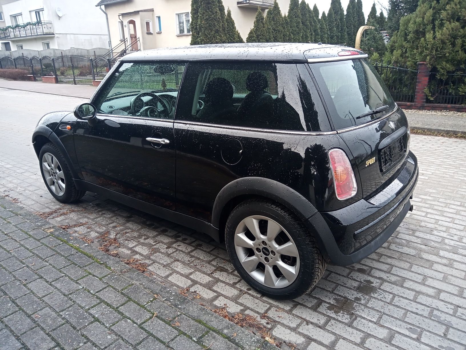 Mini Cooper 1.6B. 90KM