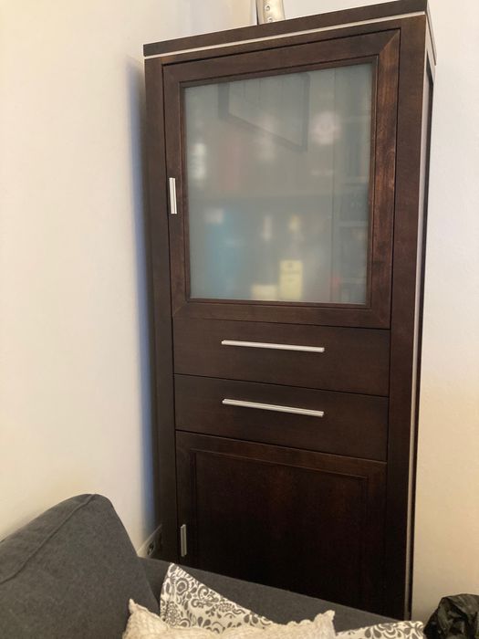 Meble Klose stół krzesła komody