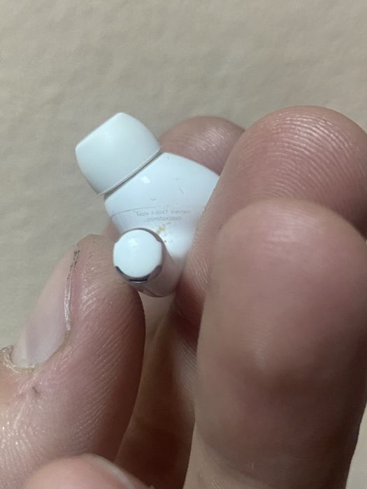 Продам Apple AirPods Pro 2  3047 правий оріг