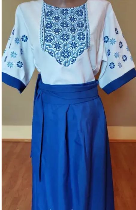 Вишита сукня 48 р