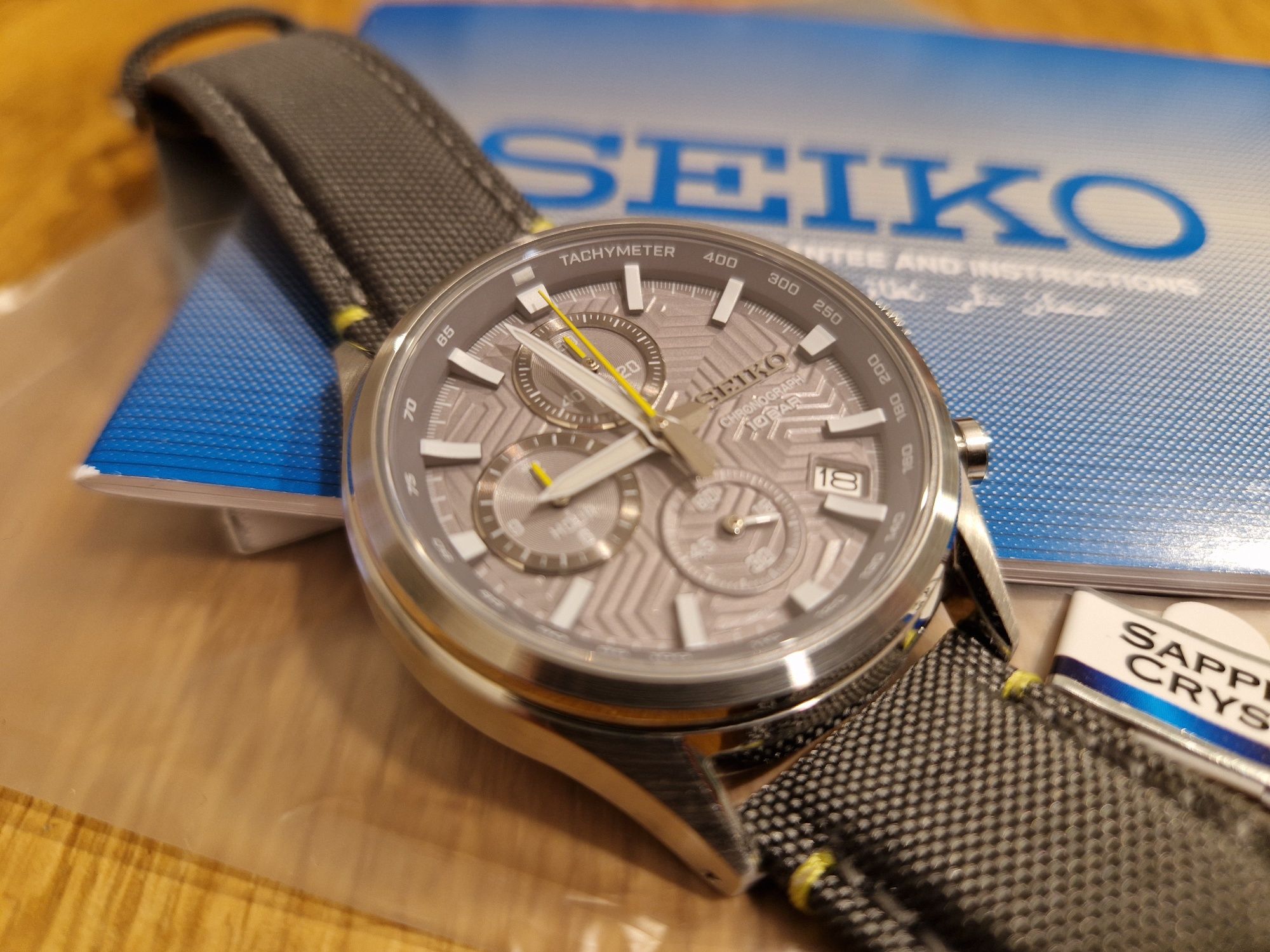 Zegarek Seiko chronograf SSB423P1 szafir 40mm