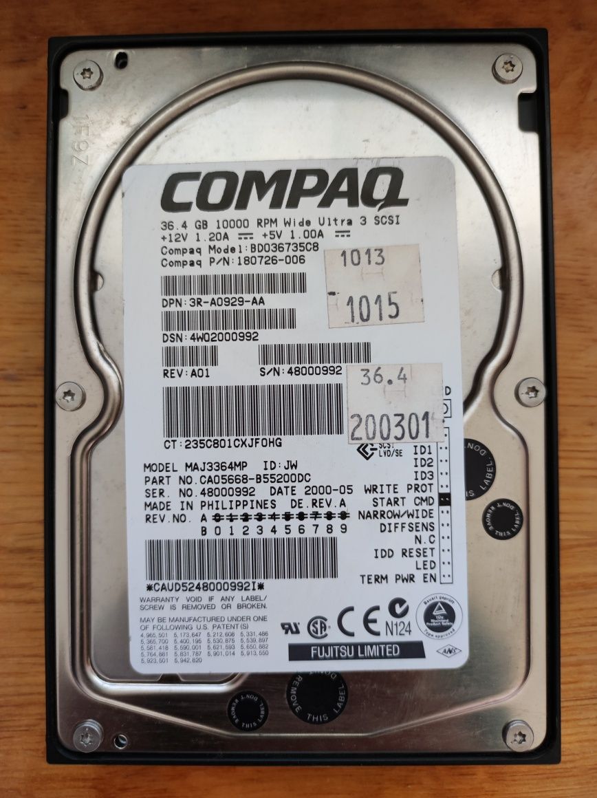 Продам жорсткий диск Compaq 36GB 3.5" SCSI, 4M 10,000rpm 68Pin
