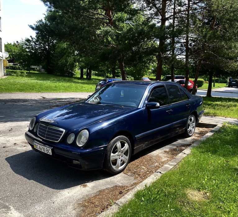 Mercedes w210 e200cdi 2.2 дизель 1999р