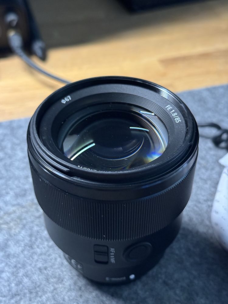 Sony FE 85mm 1.8