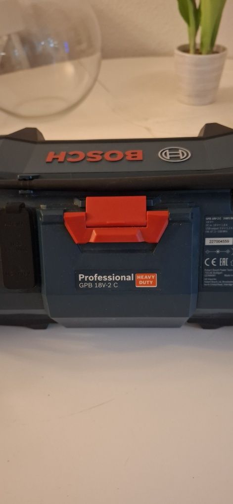Radio budowlane bosch professional GPB 18V 2C