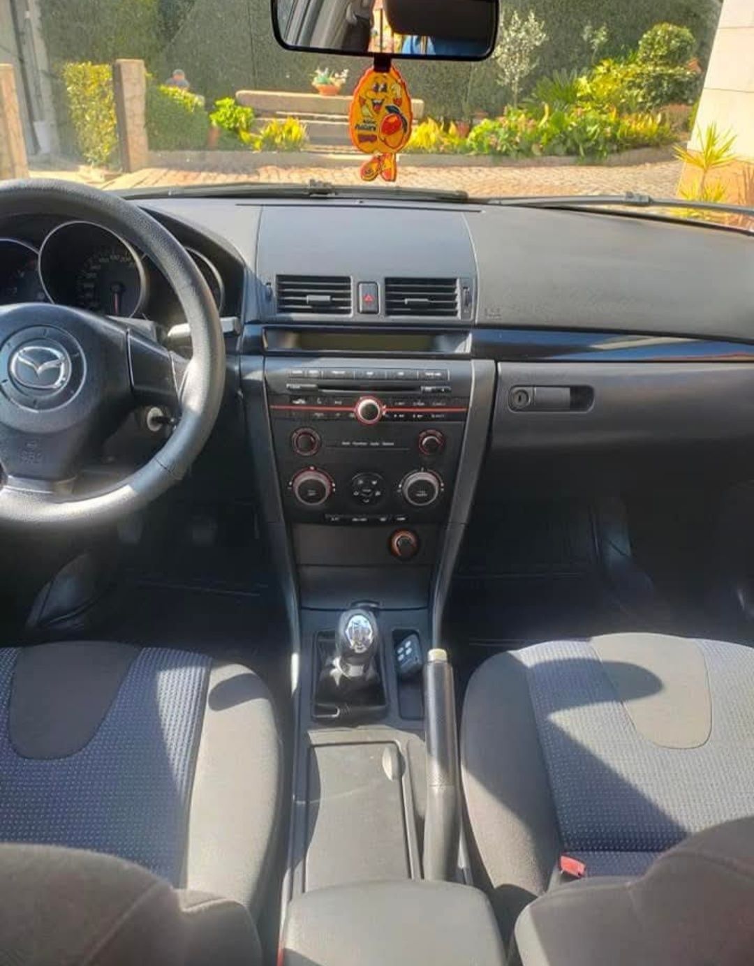Mazda 3 1.6 Bem Estimado