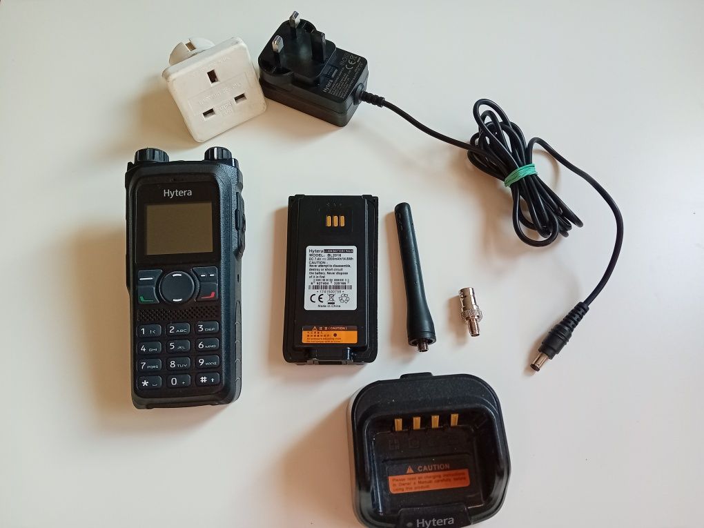 Radiotelefon Hytera PD985 Ux - UHF 350-527 MHz