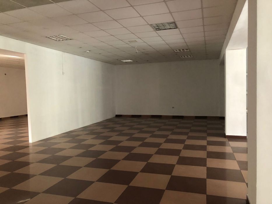 Здається приміщення на 2 поверсі