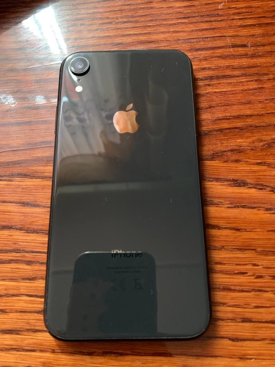 Продам IPhone 10 XR ідеальному стані