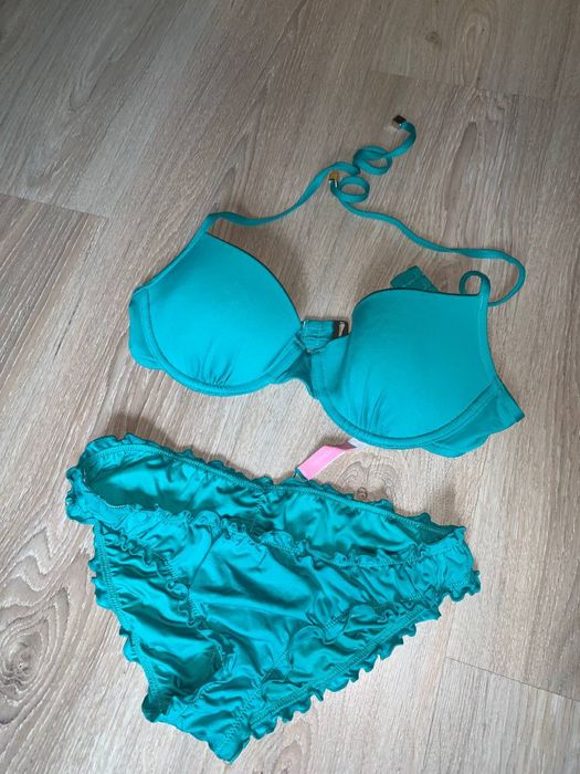 Купальники victoria secret і buffalo