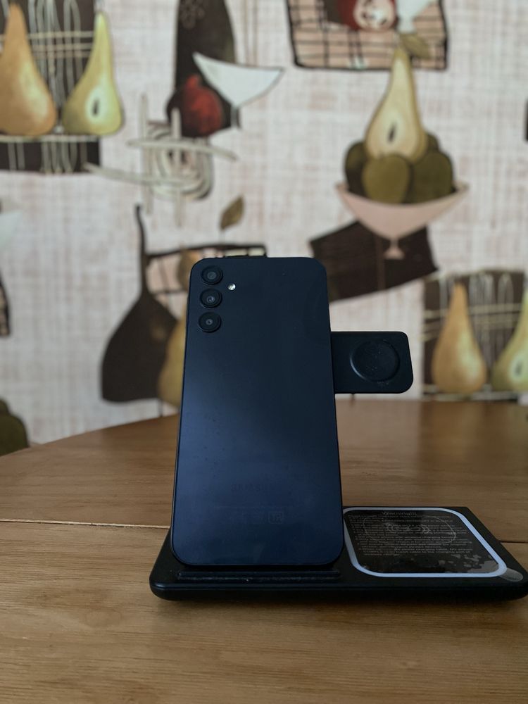 Samsung A24 128/6