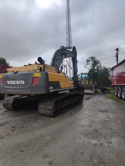 Koparka Volvo ec250 27,400kg JCB CAT Atlas s 3d Trimble GPS chwytak