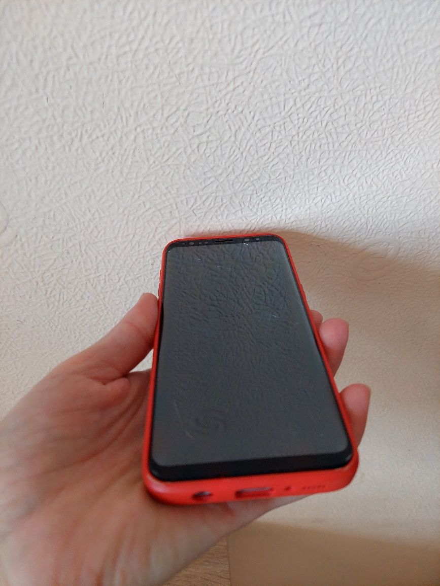 Телефон Samsung S 8