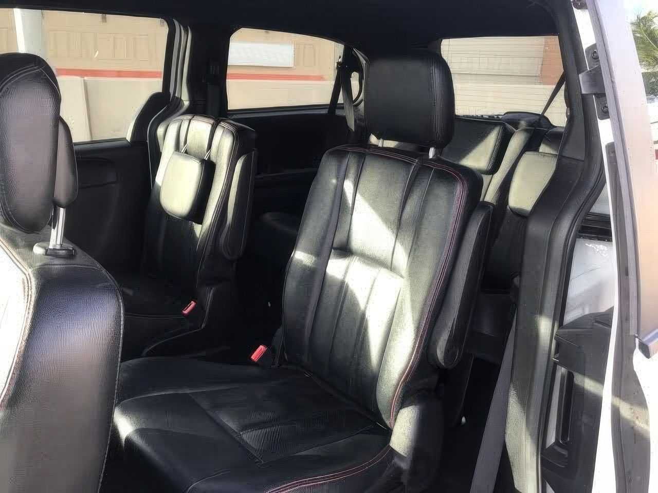 2016 Dodge Grand Caravan RT