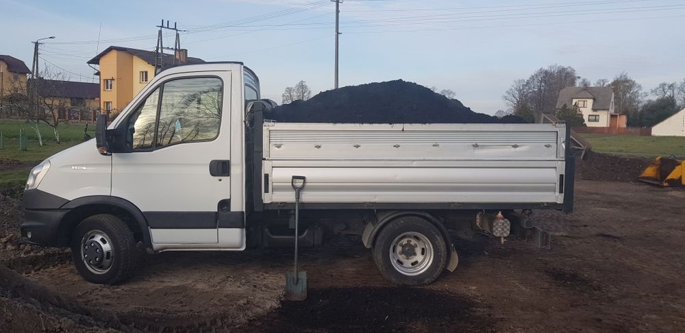 ZIEMIA HUMUS CZARNOZIEM SPRZEDAM ziemię wierzchnią z dostawą