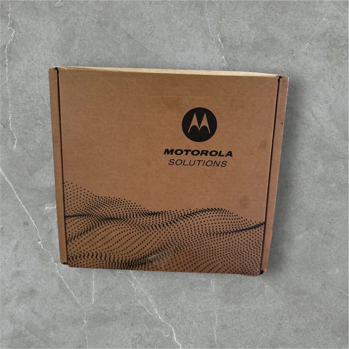 Продається: Motorola MOTOTRBO R7A UHF NKP
