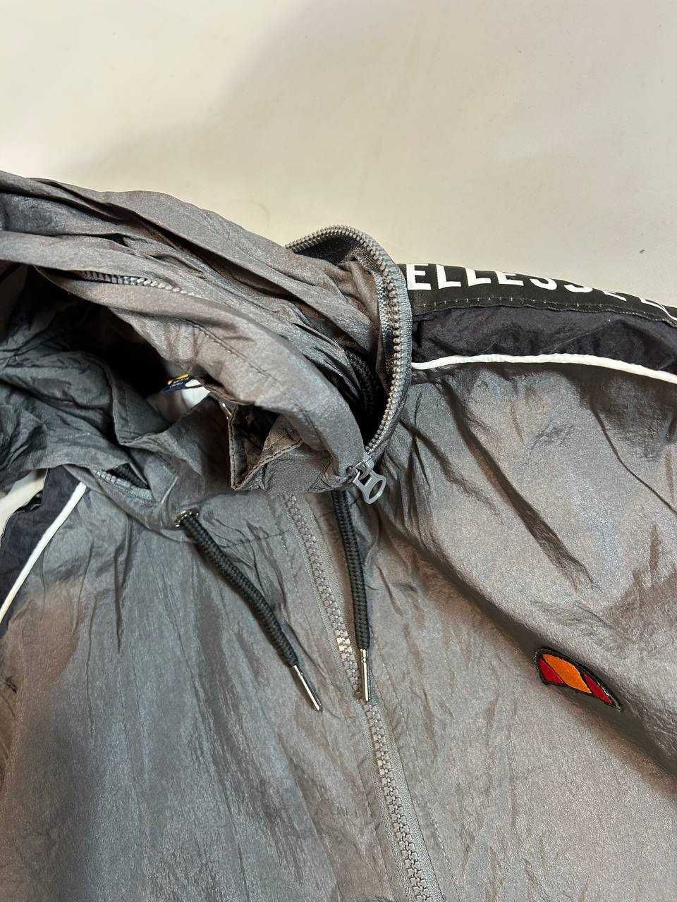 Вітровка Ellesse