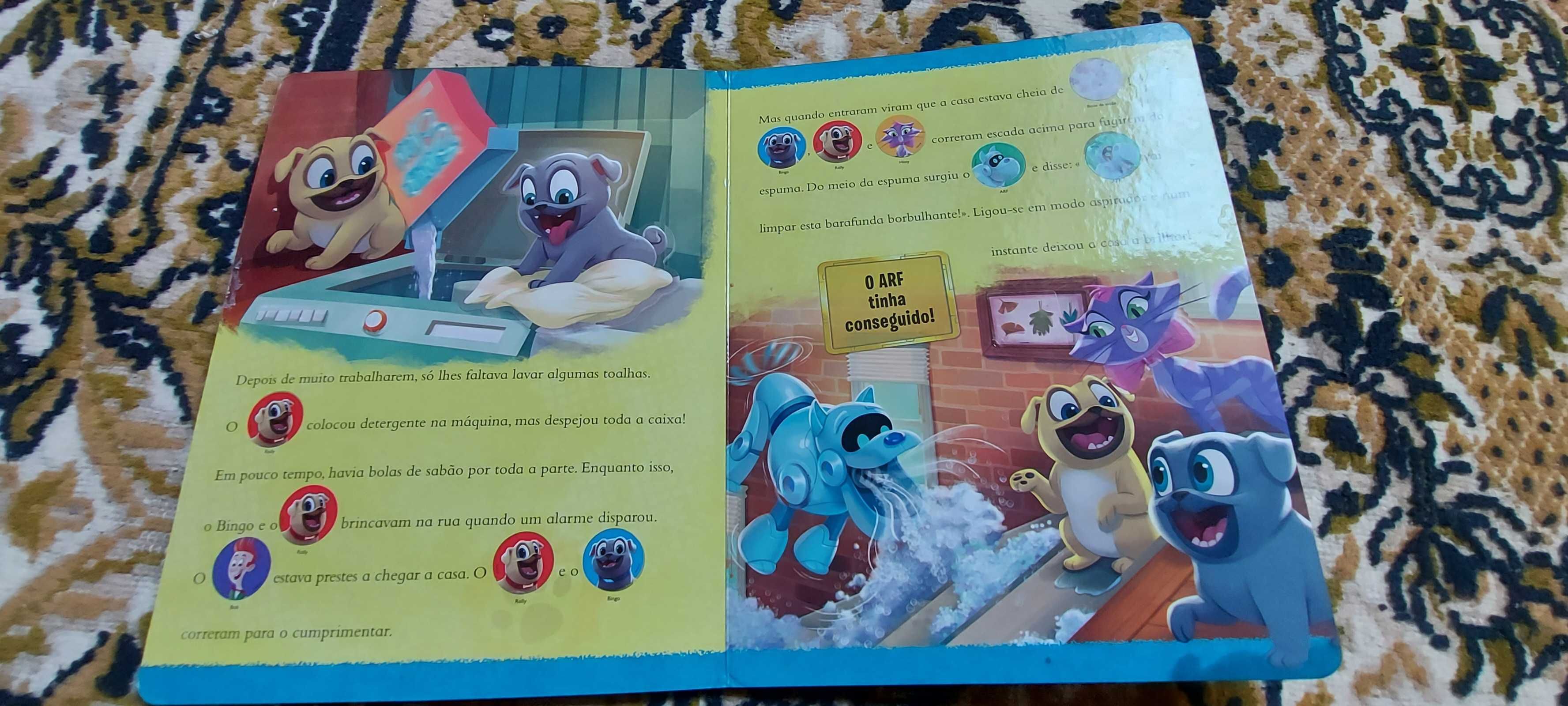 Livro paginas em cartão duro disney jinior