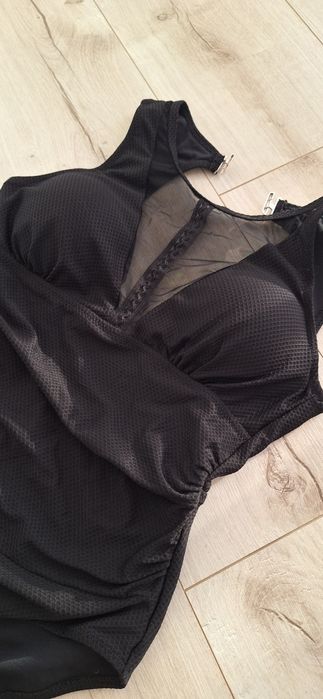 Купальник суцільний дуже гарний