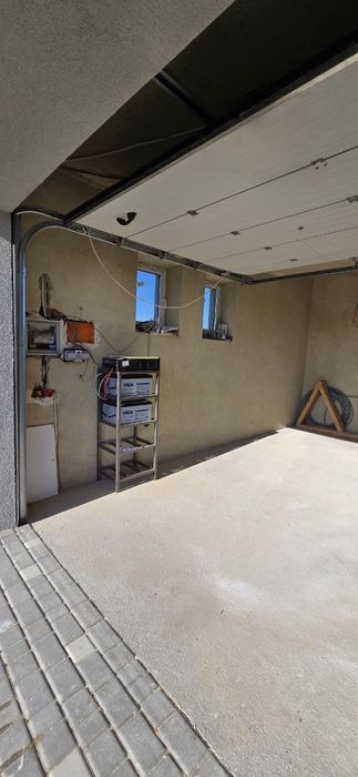 Якісний будинок з новим ремонтом