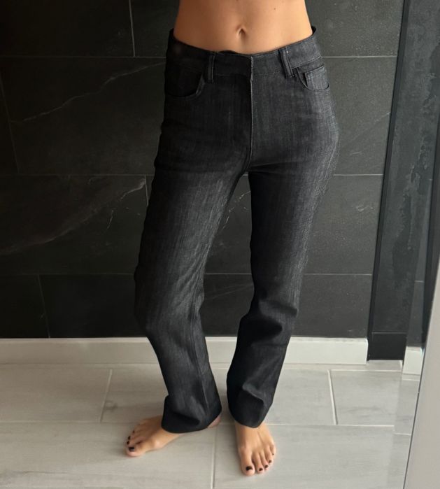 джинси      zara