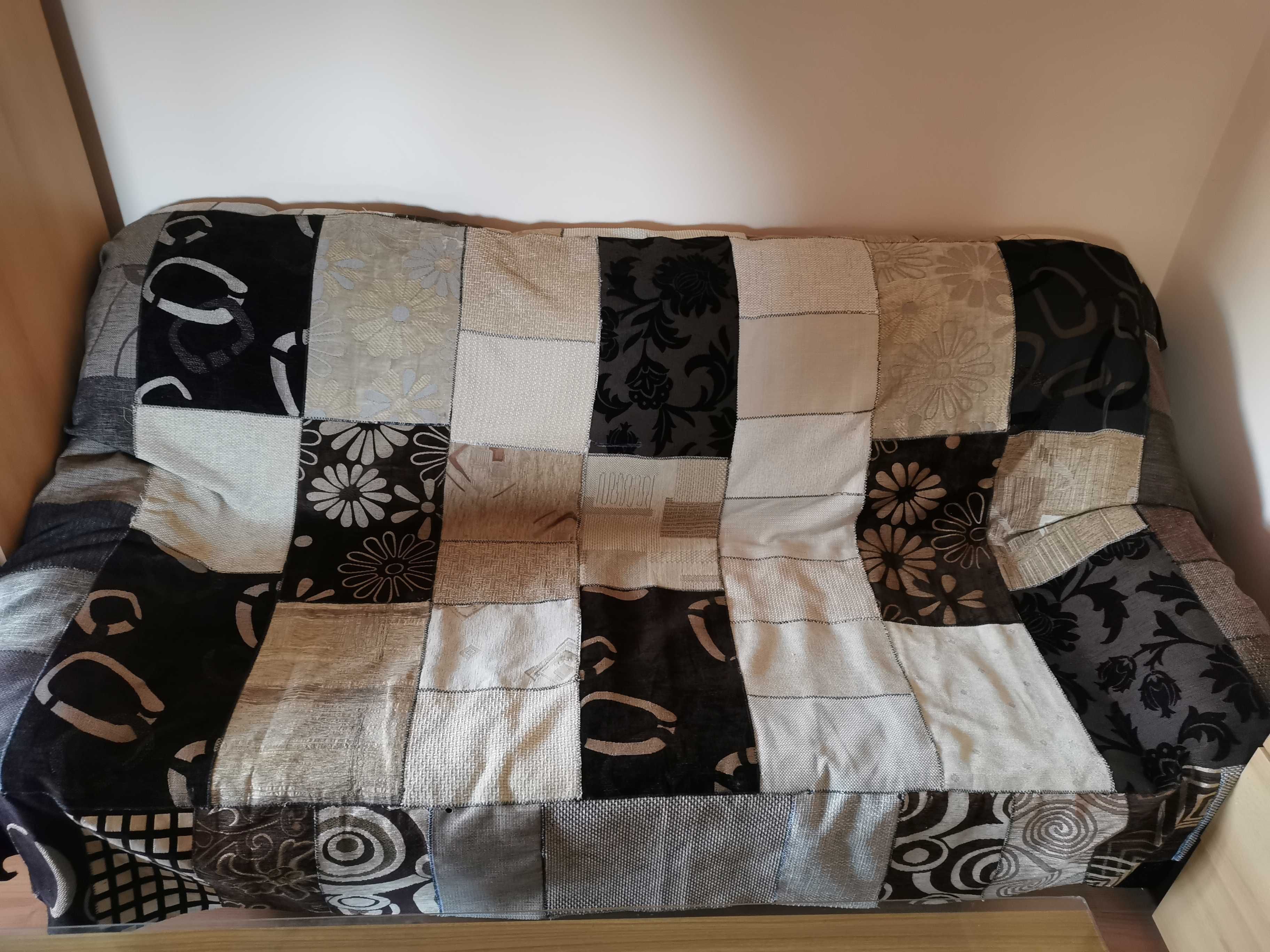 Patchwork, rękodzieło - elementy do szycia, różne kolory.