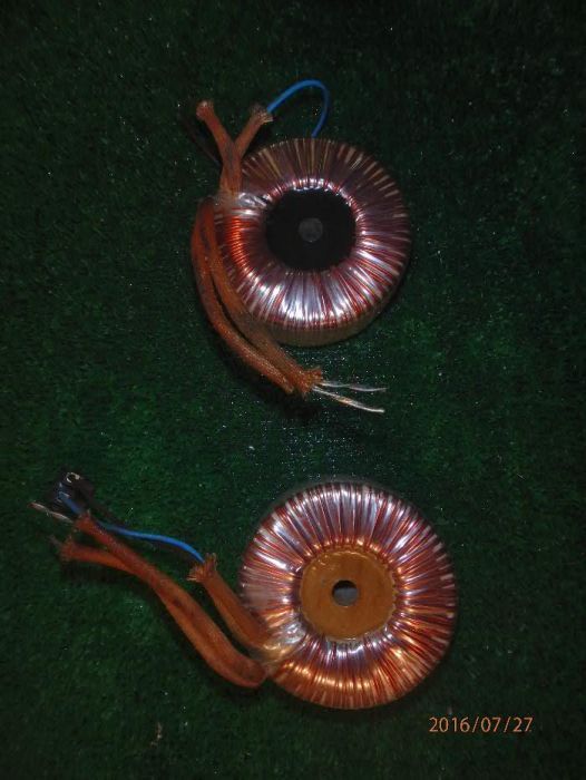 Transformator 100 VA 220/12-11,4 V 50 Hz
