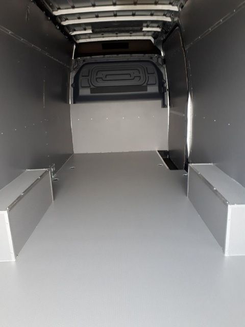 MB Sprinter L4H2 zabudowa busa