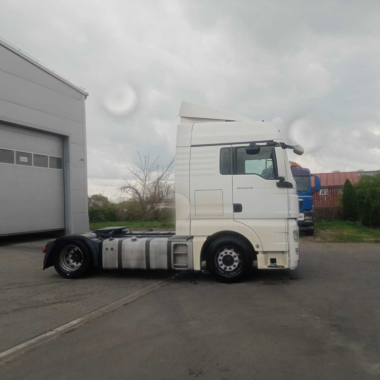MAN TGX Standard