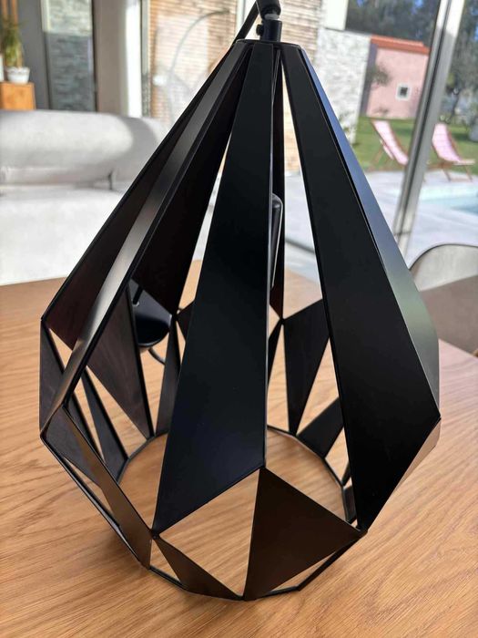 Dois Conjuntos Candeeiros de sala Série EGLO - CARLTON 1