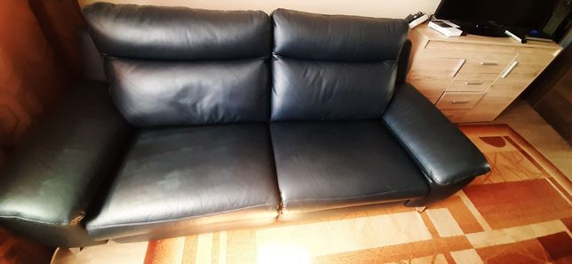 Sofa elektrycznie sterowana z funkcją relax ze skóry czarna