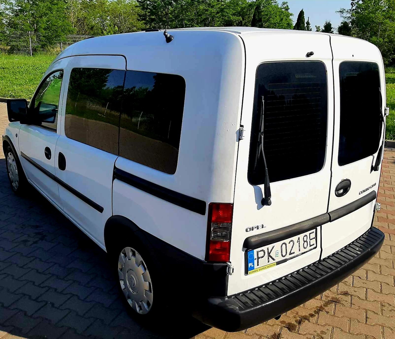 Opel combo 1,3 multi jet,  5 osób ciężarowy,faktura VAT