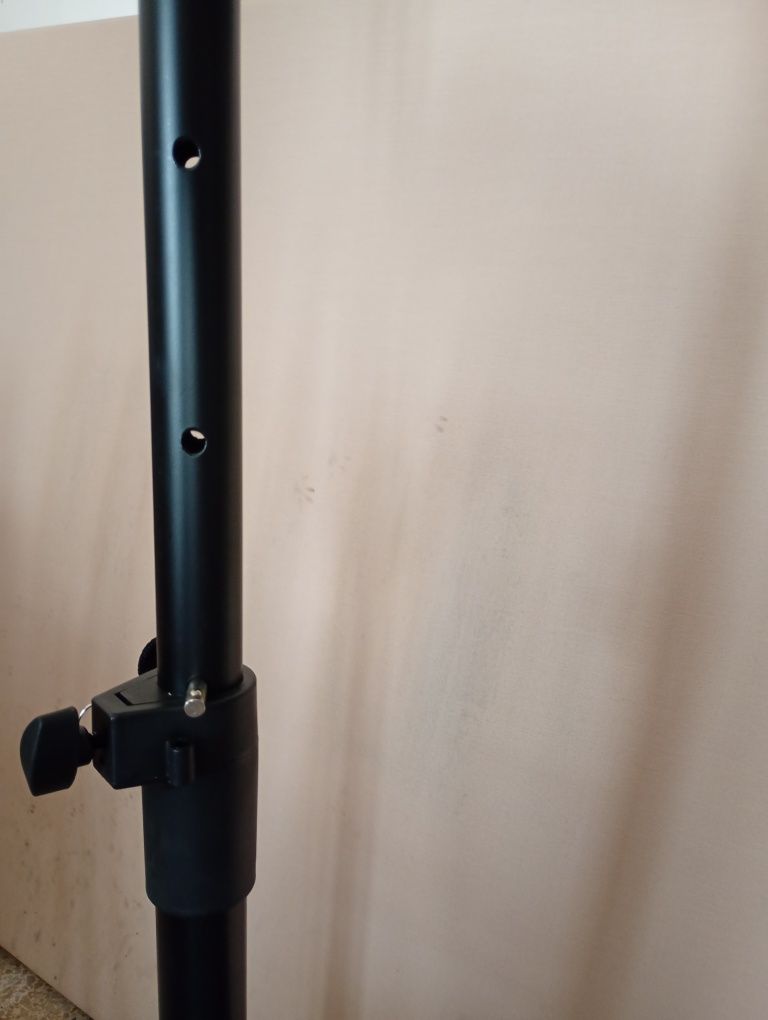 Conjunto tripés para colunas