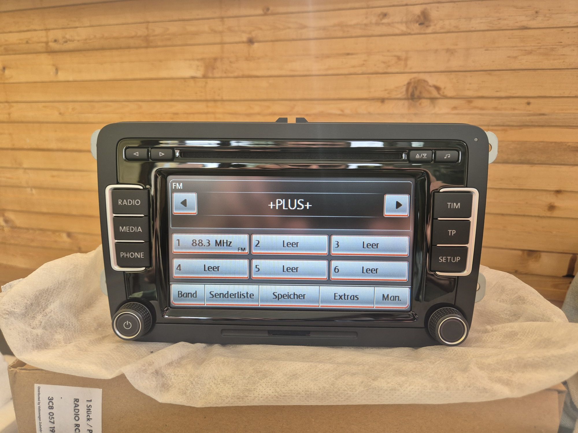 Fabrycznie NOWE radio VW RCD 510 Bosch Golf Passat Tiguan Eos Touran