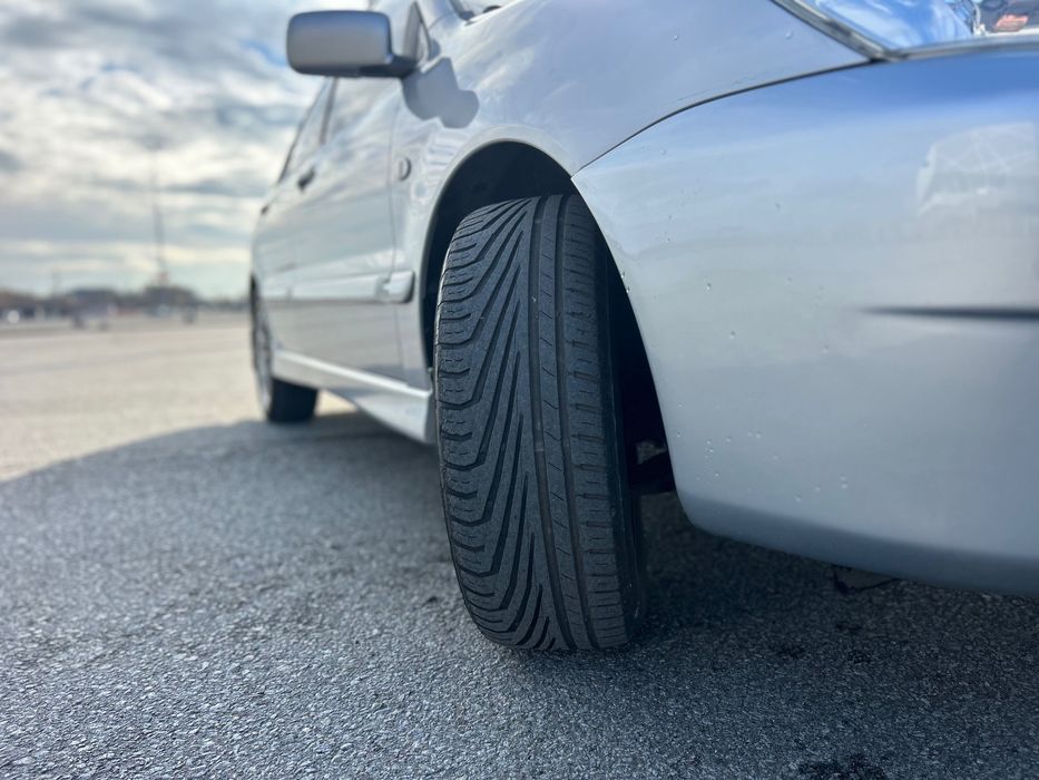 Продам Lancer IX