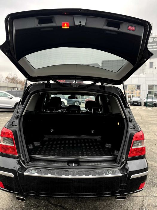 Mercedes-Benz GLK-Class 2012