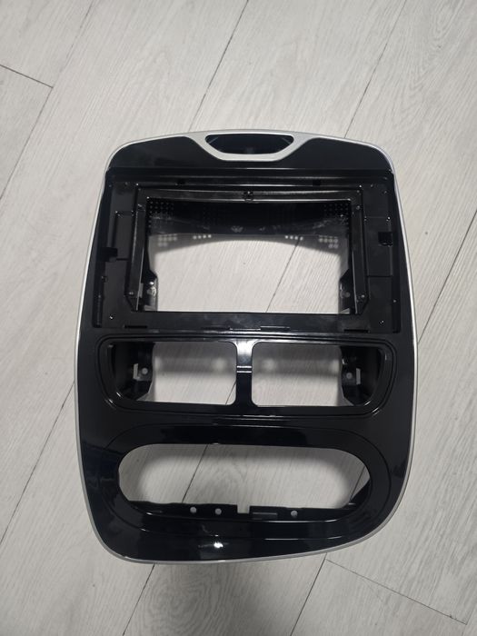 Moldura pra Renault Clio 12/21