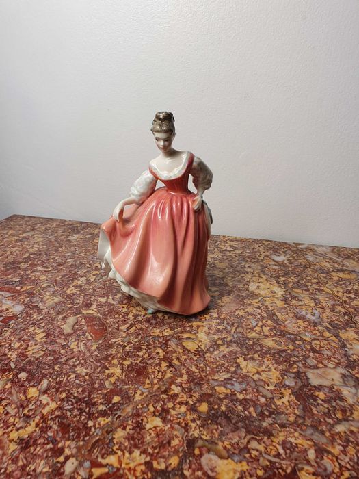 Figurka angielska porcelana Royal Doulton "FAIR LADY" HN 2835 20 cm