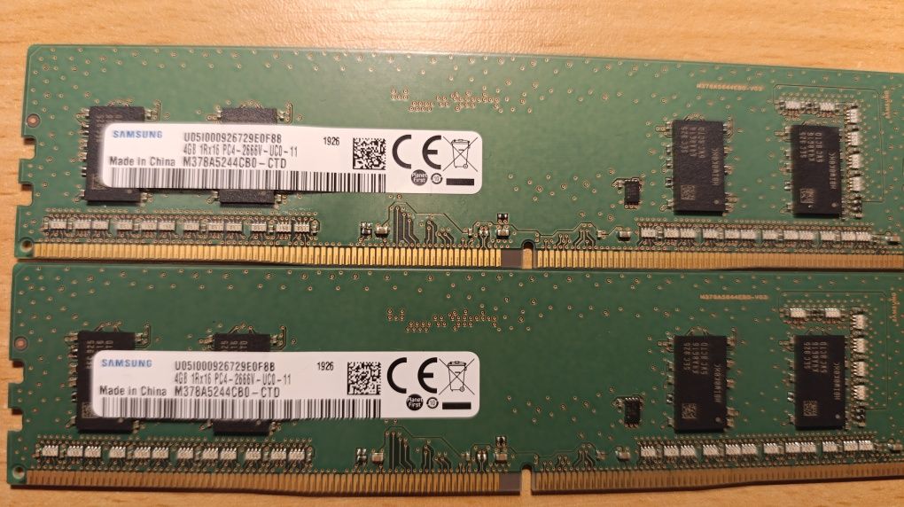 Pamięć RAM DDR4 2x4GB Samsung PC