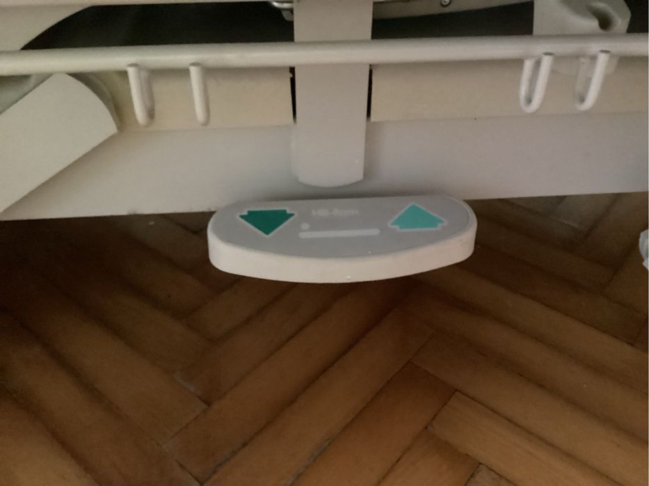 Sprzedam Łóżko medyczne używane